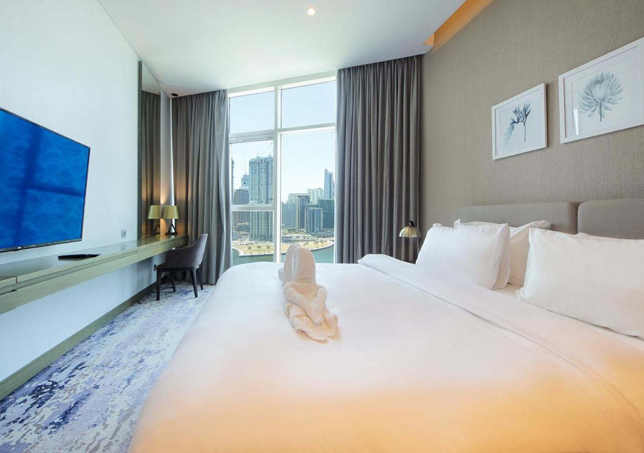 Apartment Sleek & Stylish In Damac Prive,