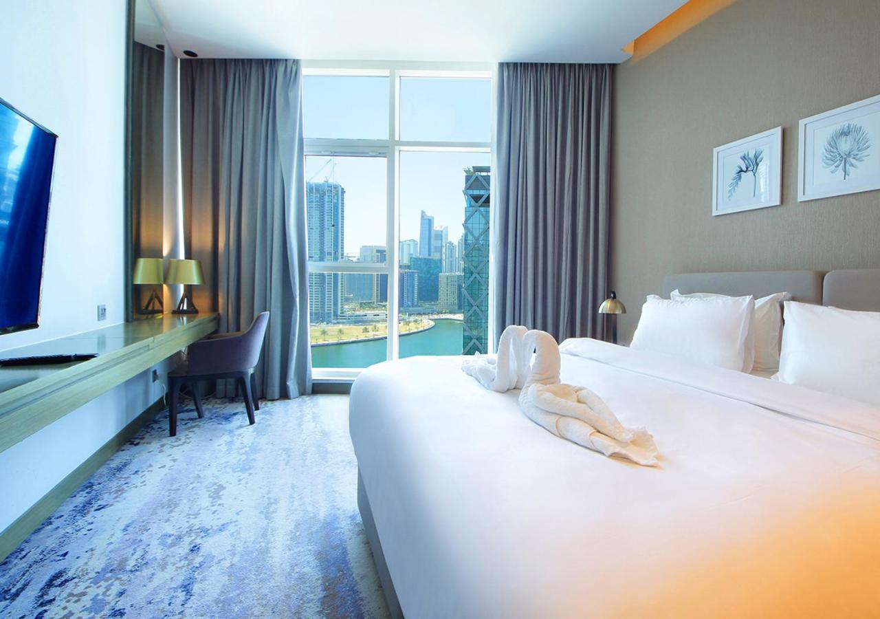 Apartment Sleek & Stylish In Damac Prive,